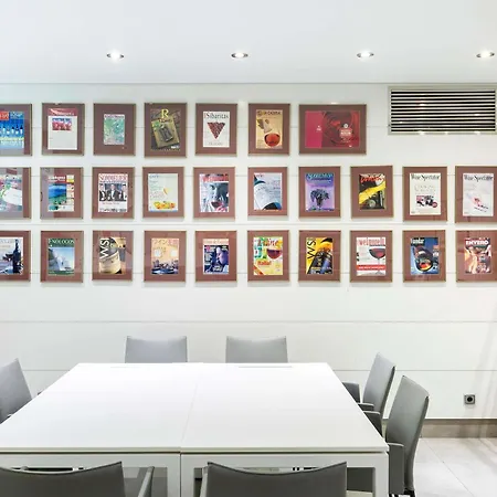 Ibis Styles Madrid Prado-2