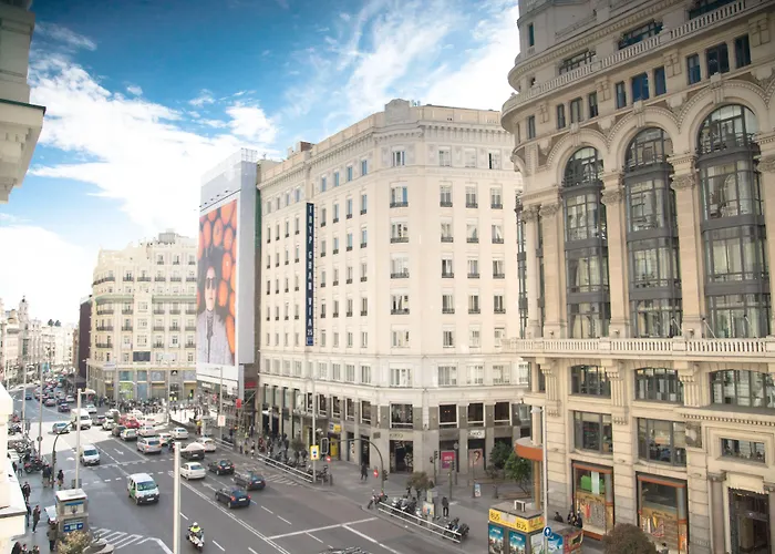 Petit Palace Triball